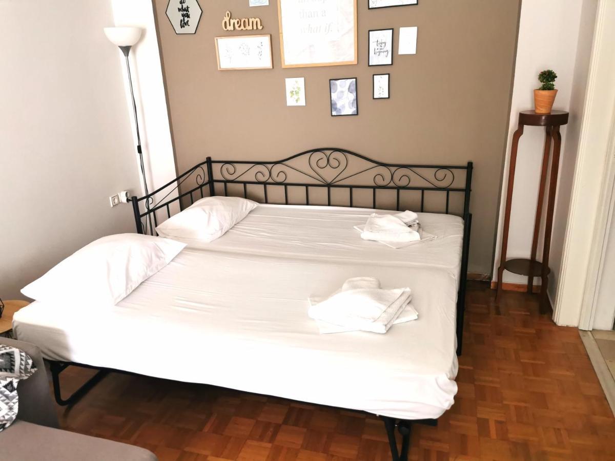 Central Apartment Kalamáta Kültér fotó
