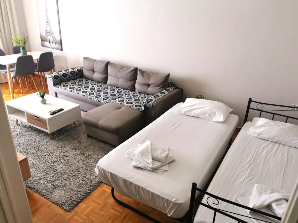 Central Apartment Kalamáta Kültér fotó