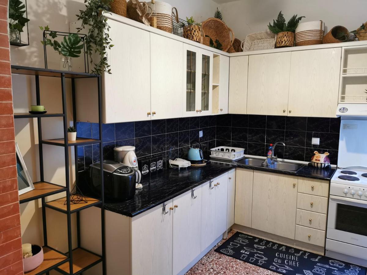 Central Apartment Kalamáta Kültér fotó